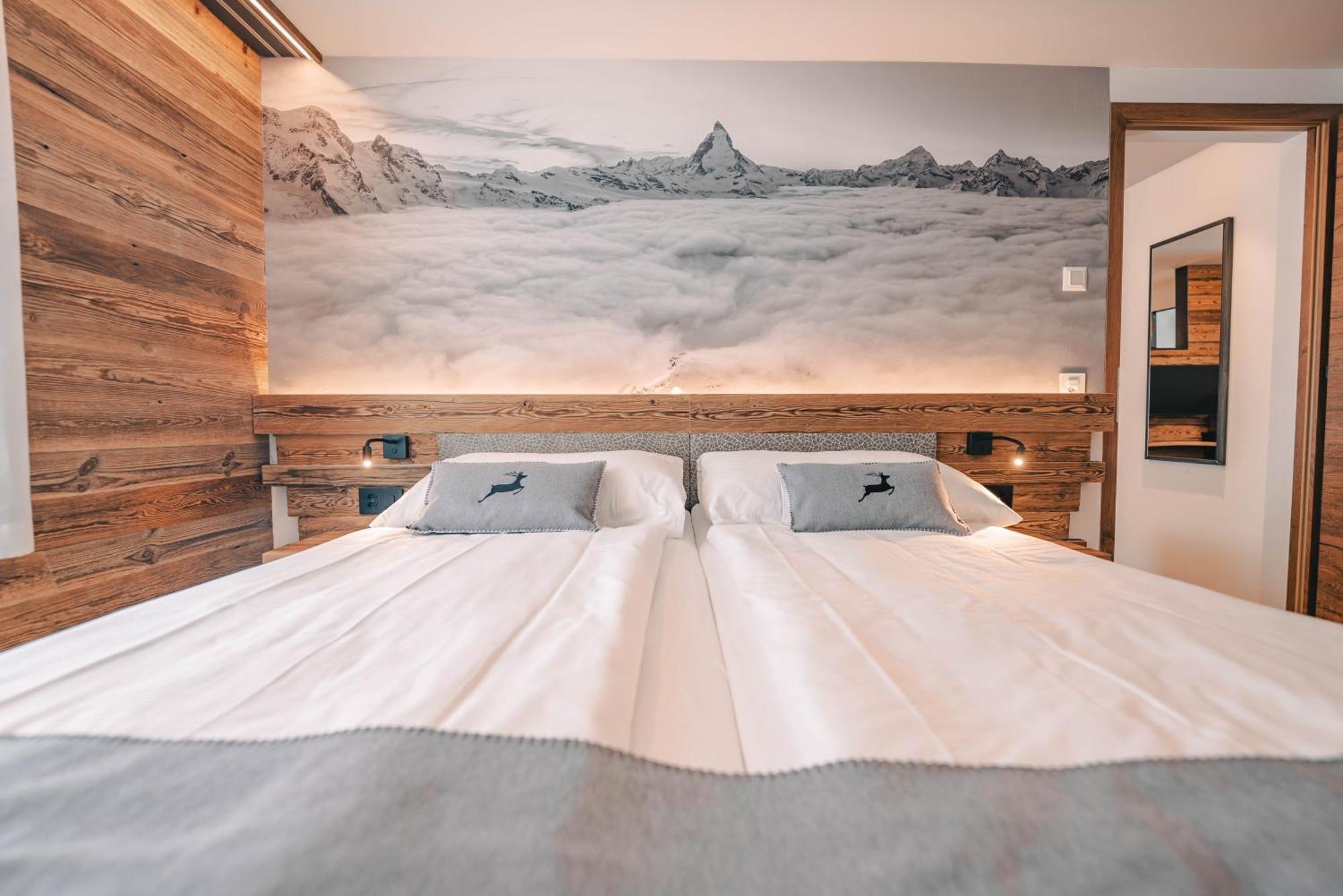 Alpine Lodge Zermatt Exterior photo
