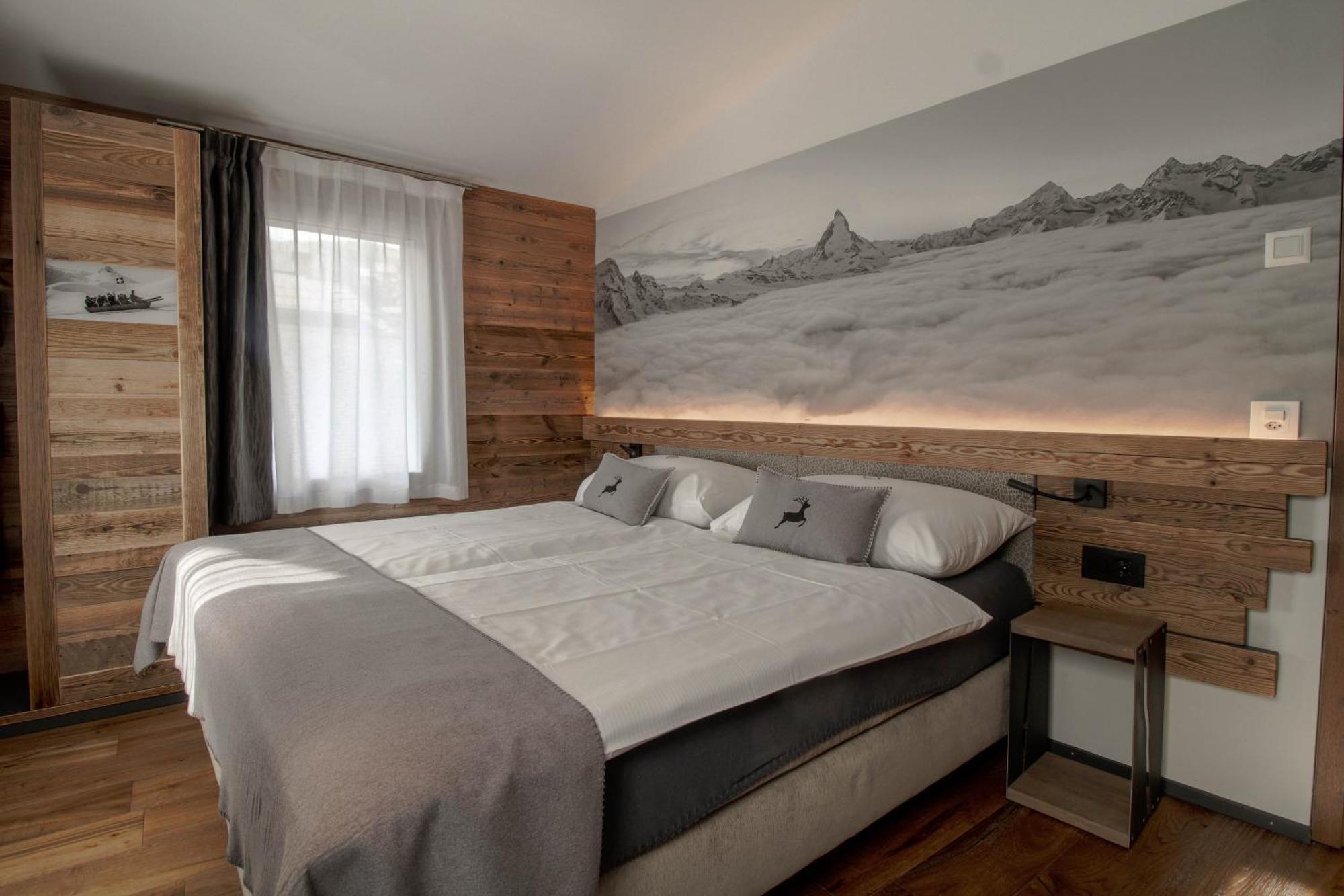 Alpine Lodge Zermatt Exterior photo